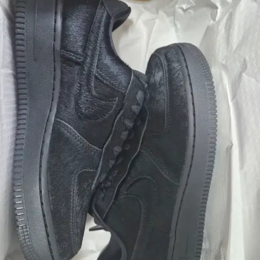 [BUNJANG] Nike Air Force 1 Black Hair Texture Sneakers / 새상품 나이키 에어포스 1 블랙 헤어 텍스처 스니커즈