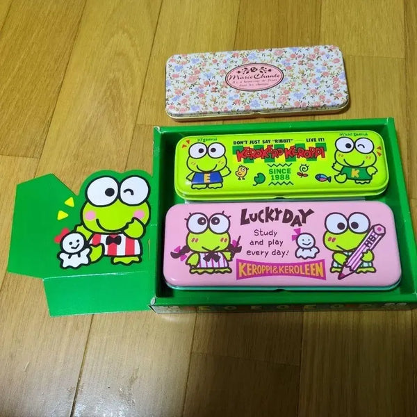 [BUNJANG] Sanrio Retro Keroppi Stationery Box Pencil Case Set (2 Types) / 산리오 레트로 고전 케로피 캐로피 필통 펜케이스 2종 세트