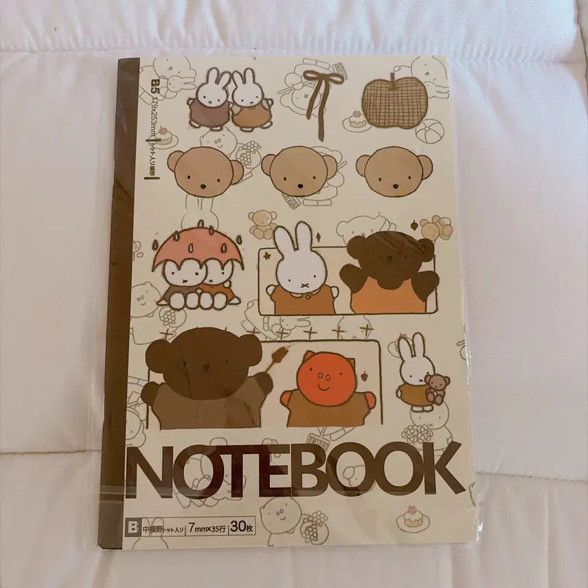 [BUNJANG] Miffy & Boris B5 Notebook / [새상품] 일본정품 미피&보리스 B5 노트 공책 캐릭터 문구 굿즈