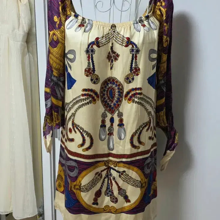 [BUNJANG] US Brand Off-Shoulder Silk Dress / 미국브랜드 오프숄더 실크 원피스