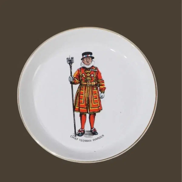 [BUNJANG] Vintage Porcelain Tower of London Plate / 빈티지 포세린 타워 오브 런던 접시