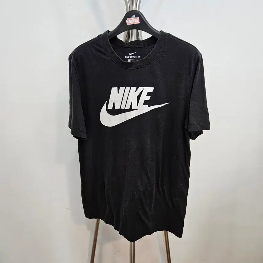 [BUNJANG] Nike Big Logo T-Shirt - Size M / 나이키 빅로고 반팔 티셔츠 M