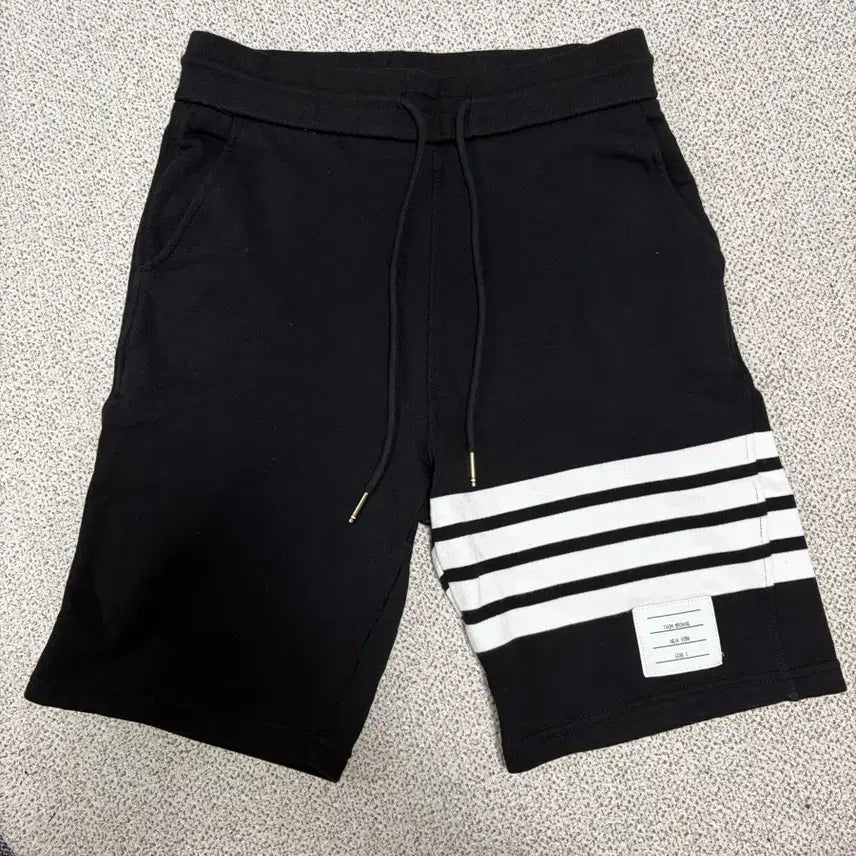 [BUNJANG] Thom Browne Cotton Loopback Sweat Shorts / [1] 톰브라운 코튼 루프백 스웨트쇼츠