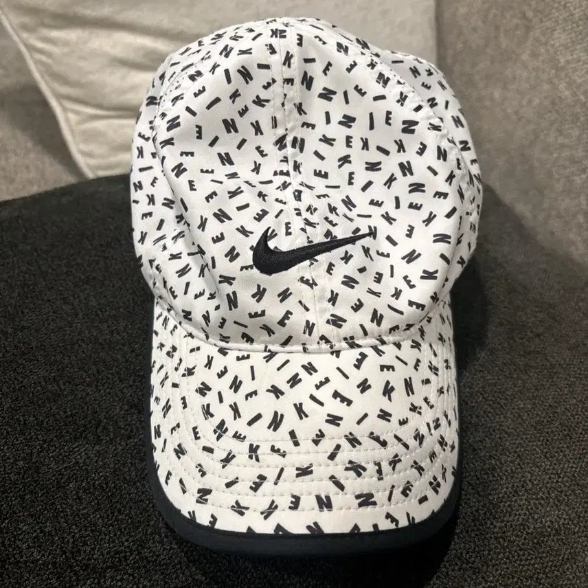 [BUNJANG] Nike Youth Flight Spellout Cap / 나이키 유스 페더라이트 스펠아웃 모자