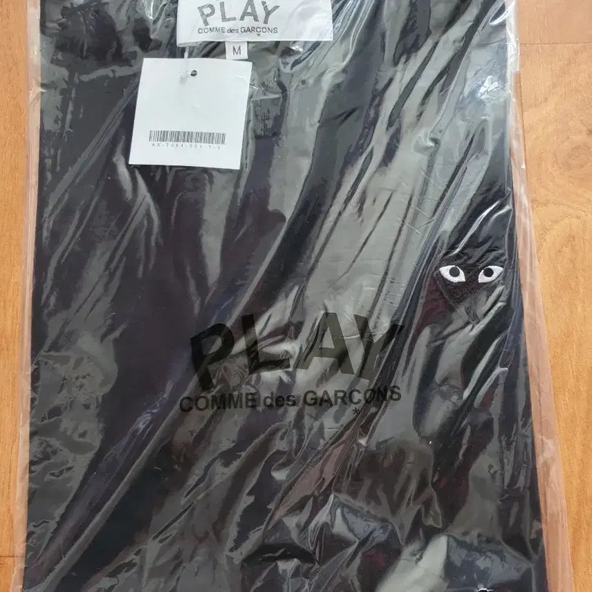 [BUNJANG] Comme des Garçons PLAY Black T-Shirt / 꼼데가르송 플레이 반팔티 블랙 M