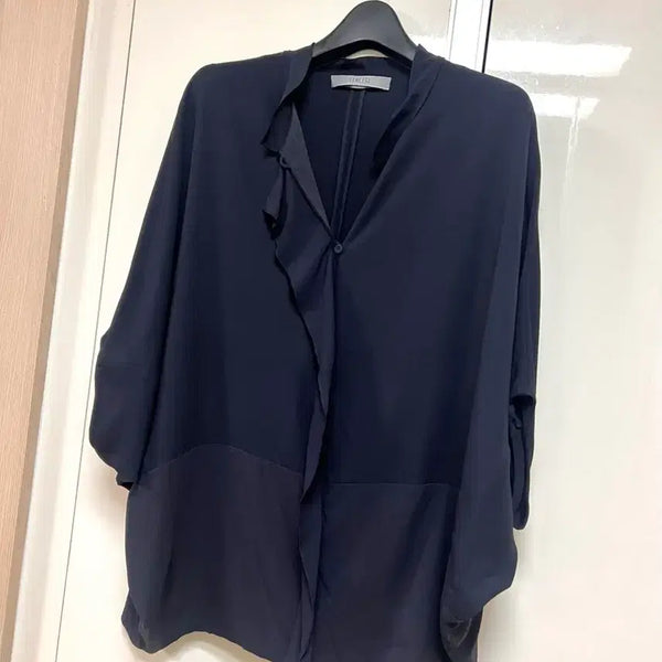 [BUNJANG] LEBEIGE Silk Blend Navy Tunic Cardigan Blouse Jacket / 르베이지 LEBEIGE 실크95% 블라우스 자켓 네이비 튜닉 가오리 셔츠 가디건 점퍼