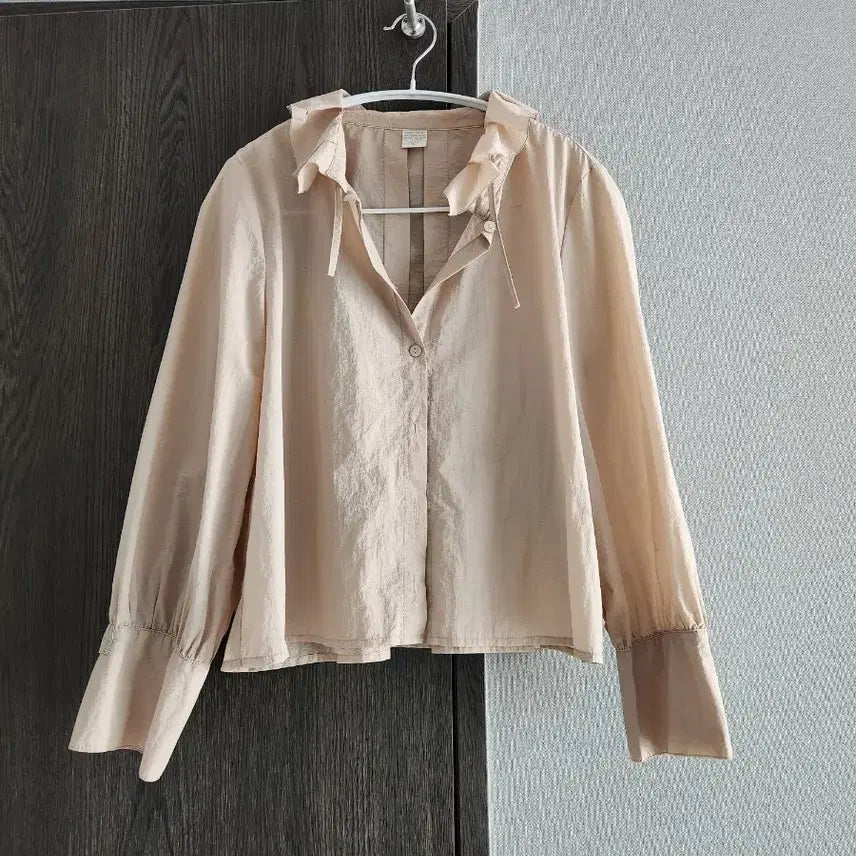 [BUNJANG] Modern Beige Jacket-Style Blouse / 모던한 베이지 자켓st 블라우스 F