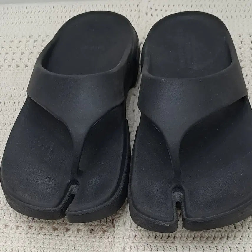 [BUNJANG] PARENTHESES Tabi Jori Sandals Black 250mm / PARENTHESES 페런시즈타비조리샌들 250