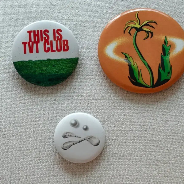 [BUNJANG] Yerin Baek The Volunteers TVT Badge Set Bundle / 백예린 더 발룬티어스 TVT 뱃지 세트 일괄
