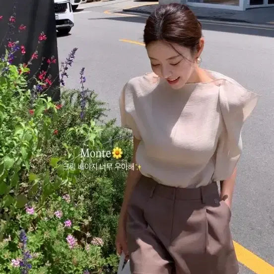 [BUNJANG] Chixlabel Monte Sheer Blouse Cream Beige / chixlabel 칙스라벨 몬테 쉬어 블라우스 크림베이지