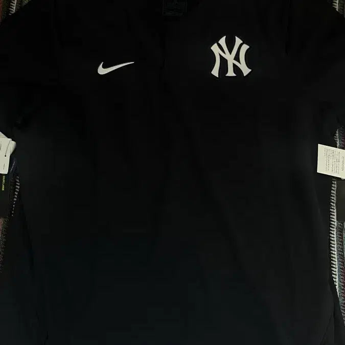 [BUNJANG] Nike New York Yankees Hot Jacket / 나이키 뉴욕양키스 핫자켓