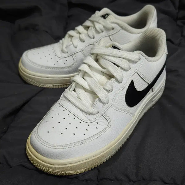 [BUNJANG] Nike Air Force 1 '07 Size 225 / 225 ) 나이키 에어포스 1 '07