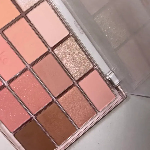 [BUNJANG] Candy Coral Blurring Eyeshadow Palette / 캔디코랄블러링