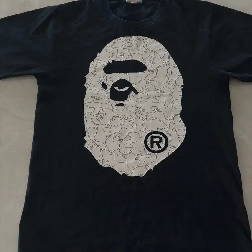 [BUNJANG] BAPE First Camo T-Shirt Black / 베이프 퍼스트카모 반팔티 블랙