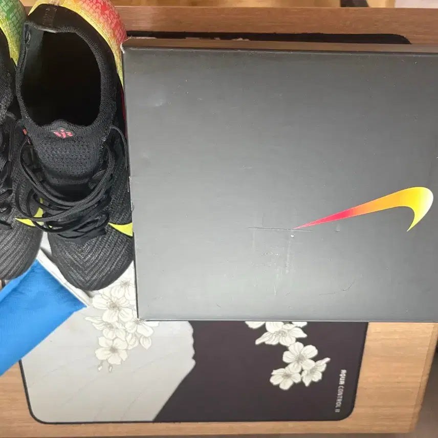 [BUNJANG] Nike Mercurial Vapor 16 Vinícius FG Soccer Cleats / 나이키 머큐리얼 베이퍼 16 비니시우스