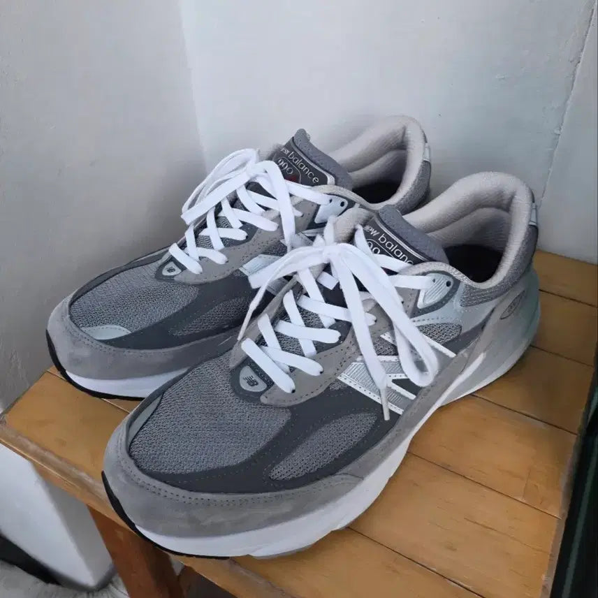 [BUNJANG] New Balance 990 GL6 Grey Sneakers (290mm) / 뉴발란스 990 GL6 그레이 290mm