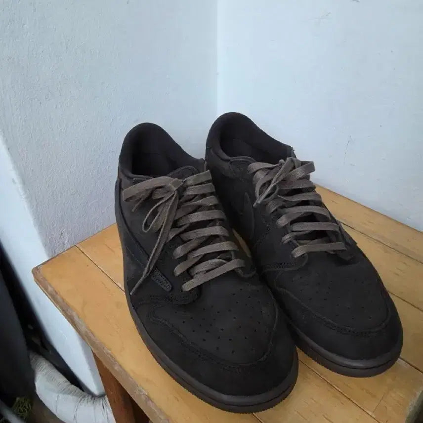 [BUNJANG] Nike Jordan 1 Travis Scott Low Velvet Brown / 300 나이키 조던1 트래비스 스캇 로우 벨벳 브라운