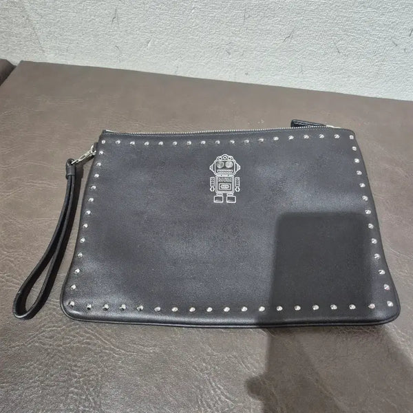 [BUNJANG] MCM Robot Stud Clutch Black / MCM 로봇 스터드 클러치 블랙
