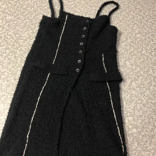 [BUNJANG] Gate Less Sleeveless Knit Tank Top / 게이트리스 부클 민소매 나시 슬리브리스