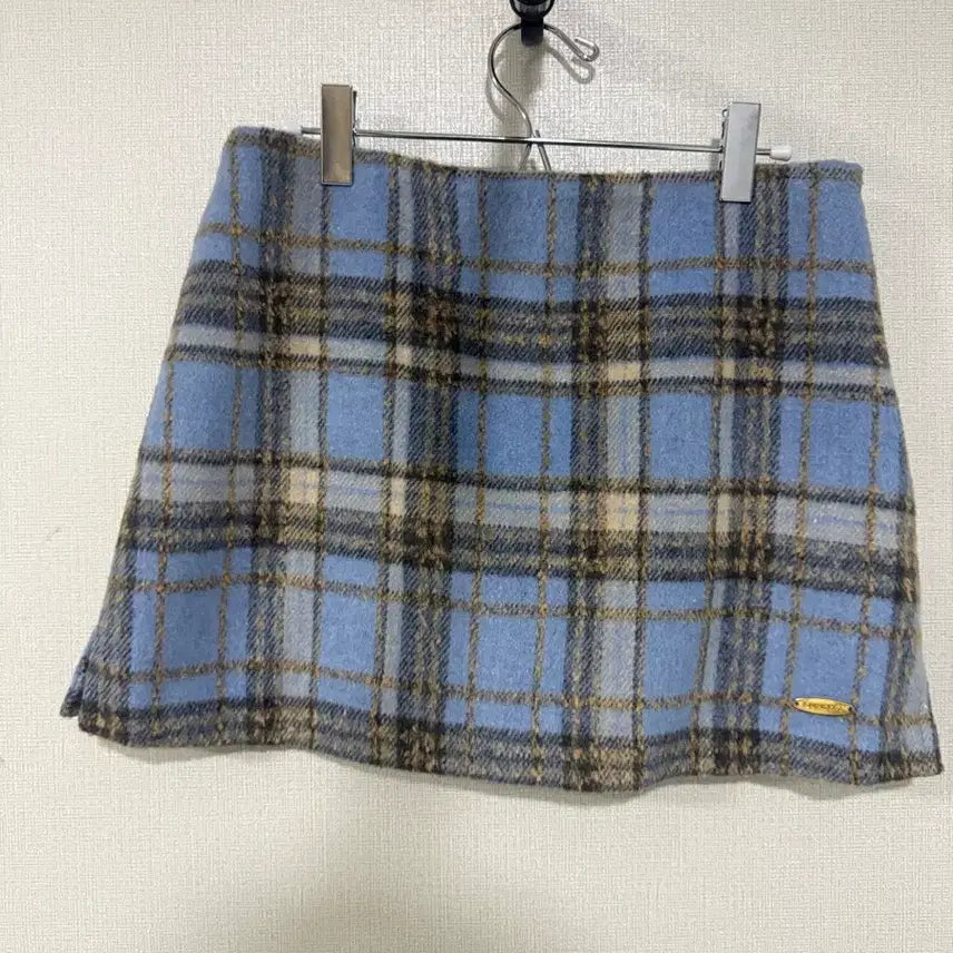 [BUNJANG] Quriyety Check Wool Skirt Sky Blue / 큐리티 체크 울 스커트 스카이블루