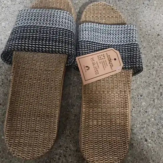 [BUNJANG] Rattan Slippers (Size 235-240) / 라탄슬리퍼