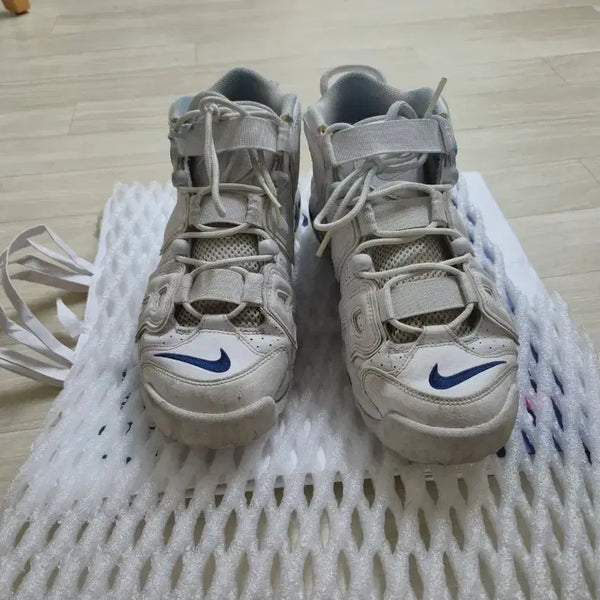 [BUNJANG] Nike Air More Uptempo White Midnight Navy Sneakers / 나이키 업템포 화이트 미드나잇 네이비