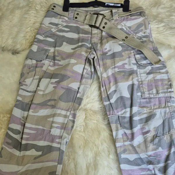 [BUNJANG] Camouflage Pattern Cargo Shorts with Belt (Size 28) / 카모플라쥬 패턴 카고 반바지 벨트 포함28
