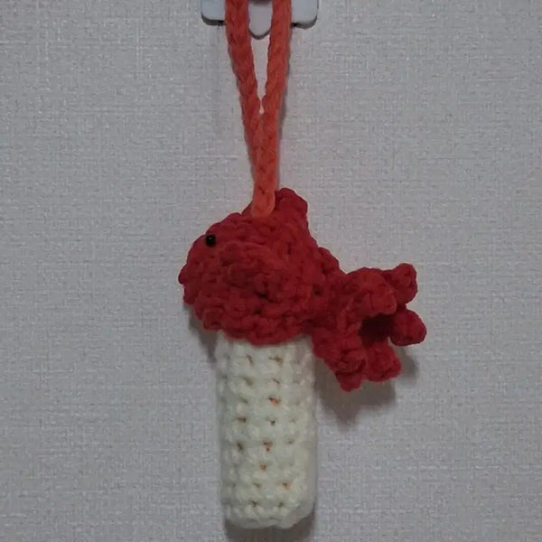 [BUNJANG] Goldfish Lip Balm Holder Knit Keychain / 금붕어 립밤홀더뜨개 키링
