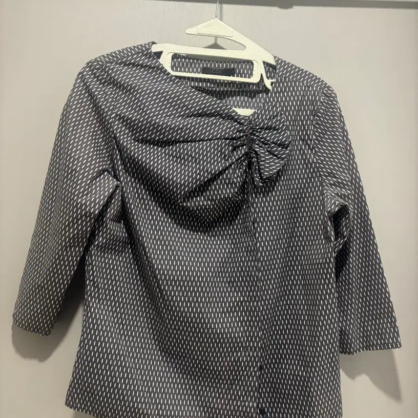 [BUNJANG] COS Pattern Cotton Blouse / COS 패턴 블라우스 36