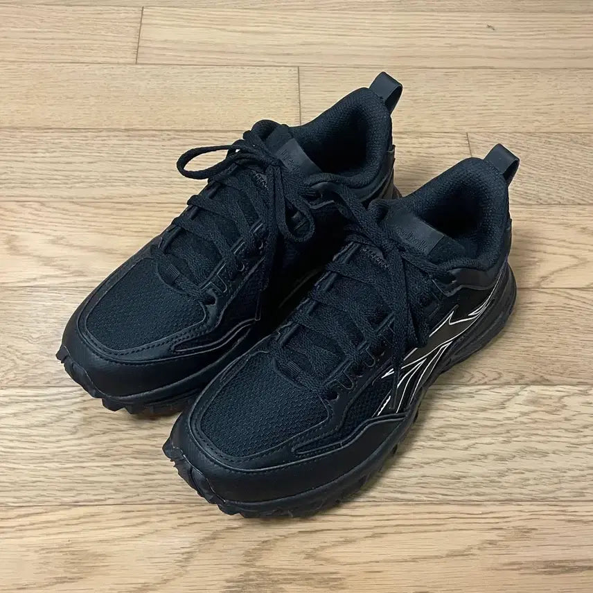[BUNJANG] Reebok Back To Trail Sneakers / 230 / 리복 reebok 백 투 트레일 운동화