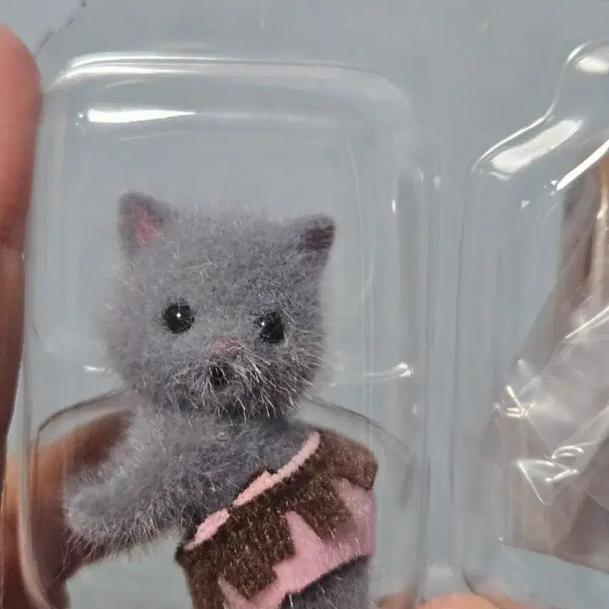 [BUNJANG] Sylvanian Families Blind Pack Secret Cat Sealed / 실바니안 블라인드팩 시크릿 고양이 미개봉