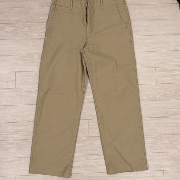 [BUNJANG] Musinsa Standard Back Satin Officer Pants / 무신사 스탠다드 백 사틴 오피서 팬츠
