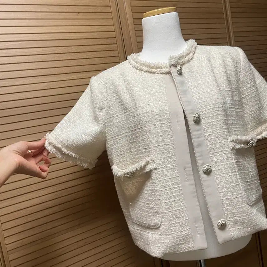 [BUNJANG] High-Quality Short-Sleeve Tweed Jacket (Imported) / 고퀄리티 반팔 트위드 자켓 수입의류 고급의류!