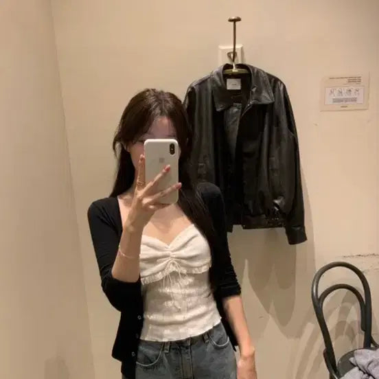[BUNJANG] Berni Market Eyelet Sleeveless Top / 베르니마켓 아일렛 슬리브리스