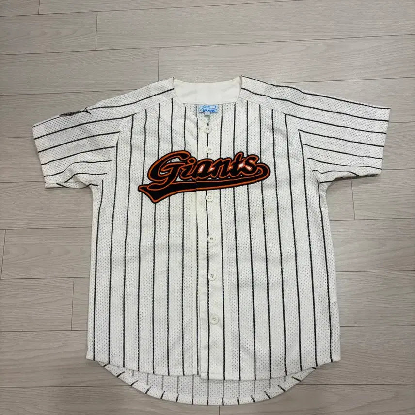 [BUNJANG] Lotte Giants Home Baseball Jersey - Size 7 (Kids/Women's 44) / 롯데자이언츠 홈 유니폼 노마킹 7호(=80호)