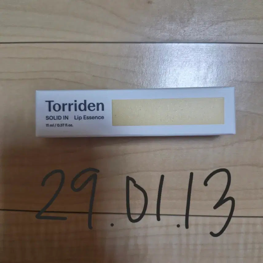 [BUNJANG] Torriden Solid-in Ceramide Lip Essence 11ml (Sealed) / 미개봉 새상품) 토리든 솔리드인 세라마이드 립에센스 11ml
