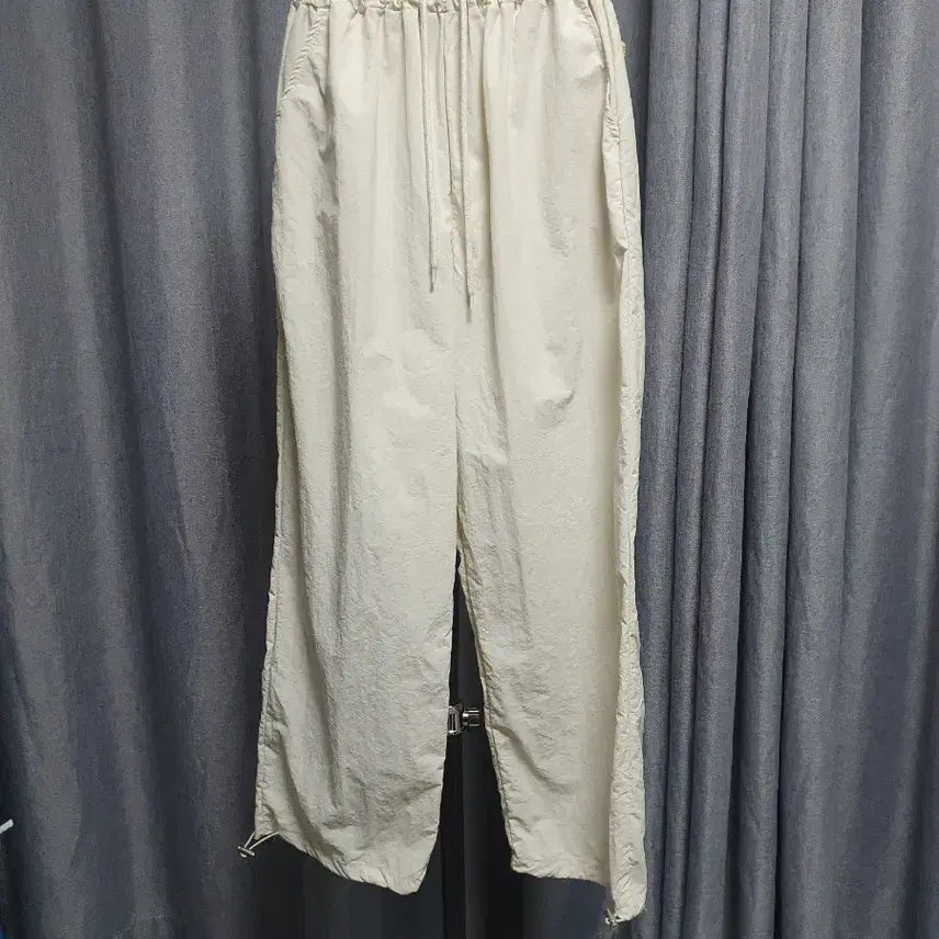 [BUNJANG] Cream Banding Woven Pants / 크림 밴딩 우븐 팬츠