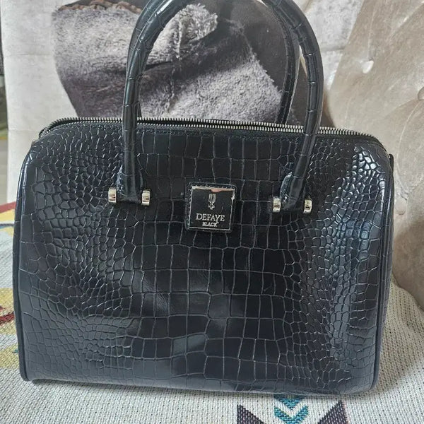 [BUNJANG] DEFAYE BLACK Crocodile Pattern Tote Bag / DEFAYE BLACK 악어 패턴 토트백