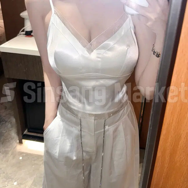 [BUNJANG] Satin Chiffon Top with Built-in Cups and Seamless Banding / [빠른발송] 새틴 쉬폰 탑 SV 캡내장 버클조절 뒷 심리스 밴딩
