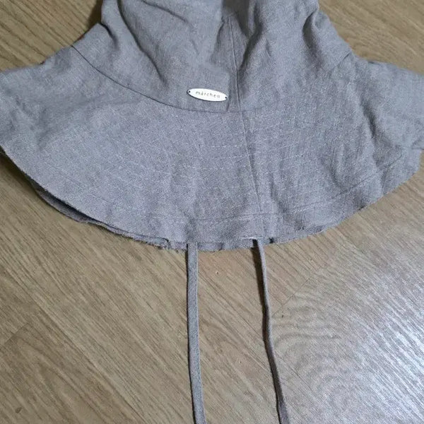 [BUNJANG] Merchem Signature Linen Bucket Hat / 메르헨 시그니처 린넨 버킷햇
