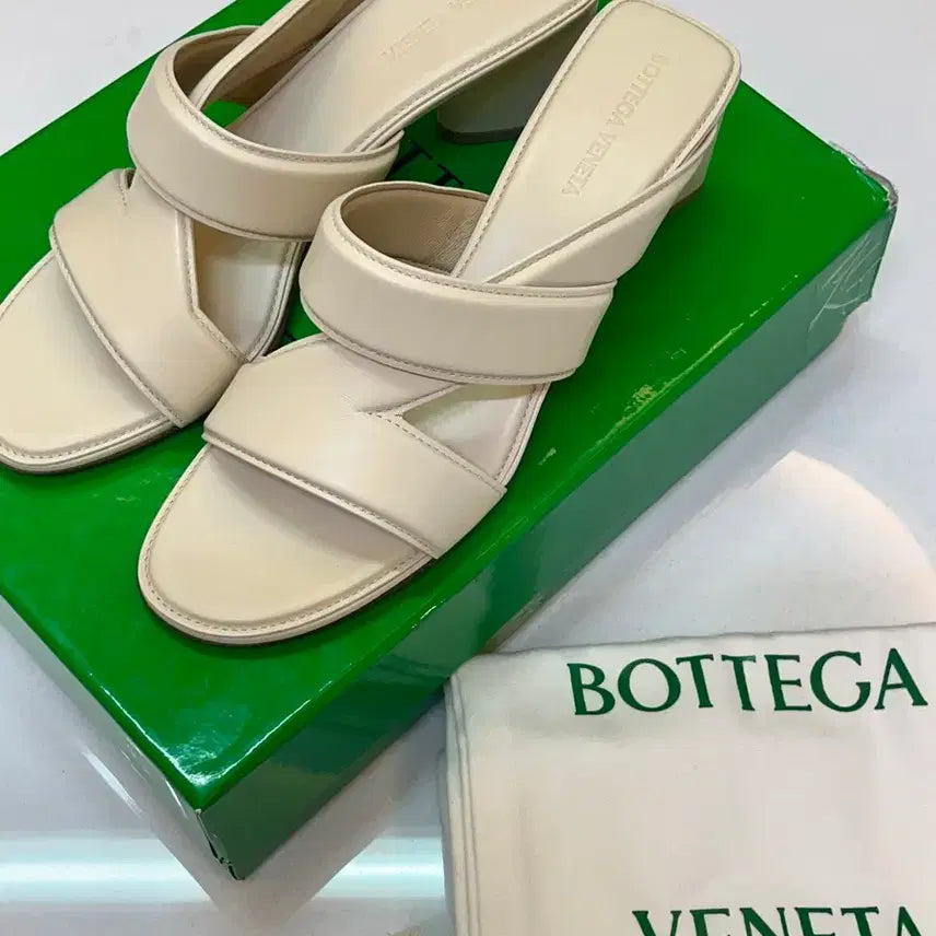 [BUNJANG] Bottega Veneta Heeled Sandals Ivory Size 38 / 보테가베네타 샌들 힐 아이보리 38사이즈