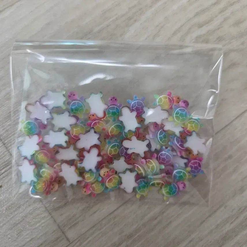 [BUNJANG] Mini Rainbow Luminous Turtle Figurine / 미니 무지개야광 거북