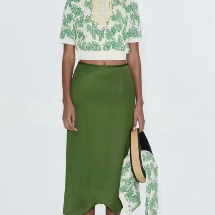 [BUNJANG] Recto Olive Green Skirt (New) / 렉토 Recto 올리브그린 스커트 S(택만띈 새상품)