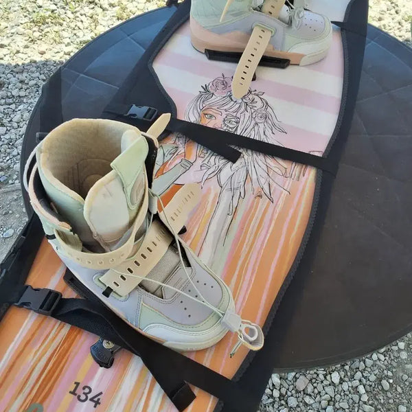 [BUNJANG] Women's Wakeboard (134cm Deck, US 8 Bindings) / 웨이크보드 여성용 판매합니다.