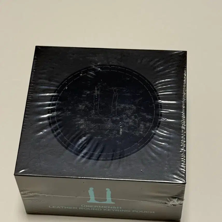 [BUNJANG] G-Dragon Weavers MV Circle Pouch with Strap Black Mint / 지드래곤 위버멘쉬 서클 파우치 위드 스트랩 블랙 민트