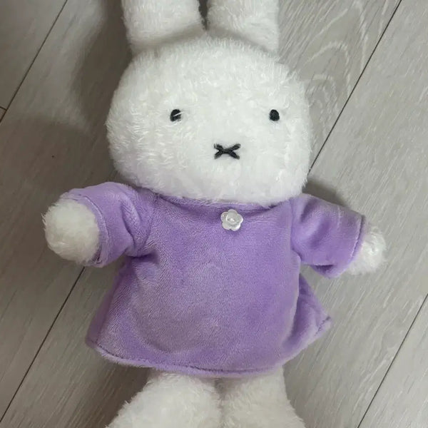 [BUNJANG] Miffy Plush Doll (New) / 오늘만 저렴하게 보내요!) [새상품] 미피 인형