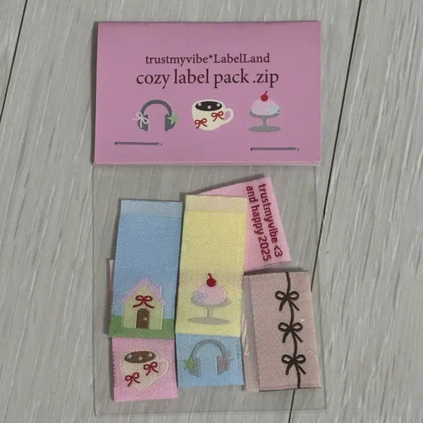 [BUNJANG] Trust My Vibes Labeland Cozy Label Pack / 트러스트마이바이브 라벨랜드 코지 라벨 팩