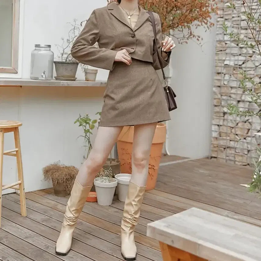 [BUNJANG] Common Unique Beige Crop Jacket & Skirt Set / 커먼유니크 셋업 세트 베이지색 크롭 자켓 스커트
