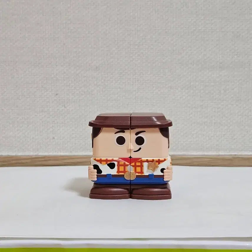 [BUNJANG] Disney Pixar Toy Story Woody Pop Cube / 토이스토리 우디 팝큐브