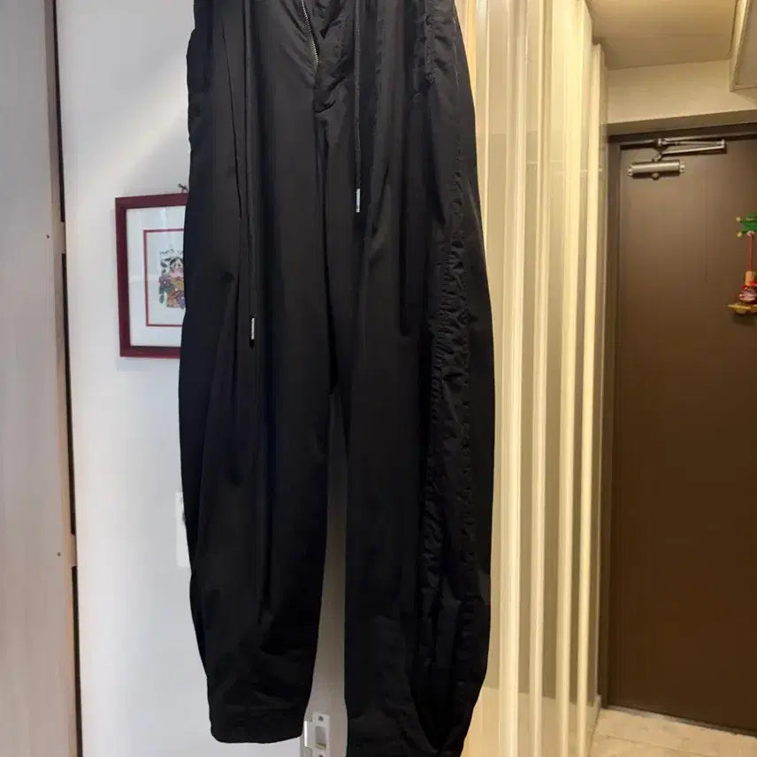 [BUNJANG] Songzio 23SS Dart Wide Pants / 송지오 23ss 다트와이드 팬츠